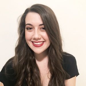 Meet your Posher, Gina